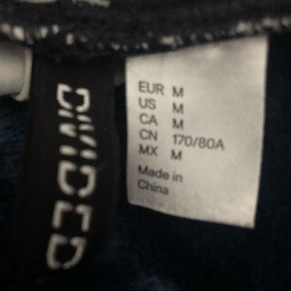 Zebra Striped Women’s Leggings - Picture 3 of 3